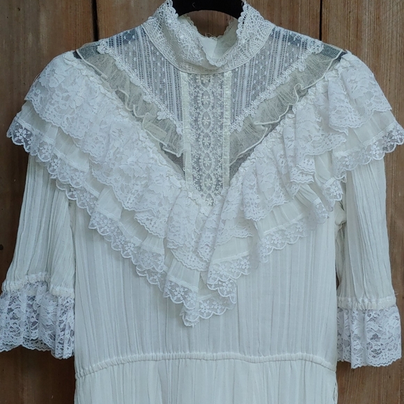 Vintage Gunne Sax Dress Size 11 - Picture 2 of 11